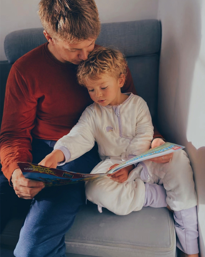 reading book before sleep with vosbos sleep suit